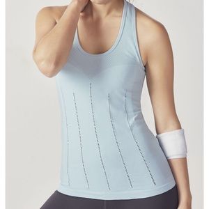 Fabletics Delta Tank. Color: sterling.